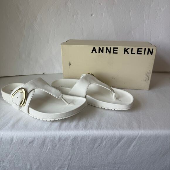 NIB Anne Klien Flex Dainty Flip Flop Thong 11 White Gold Adjustable‎ Buckle - Picture 2 of 8